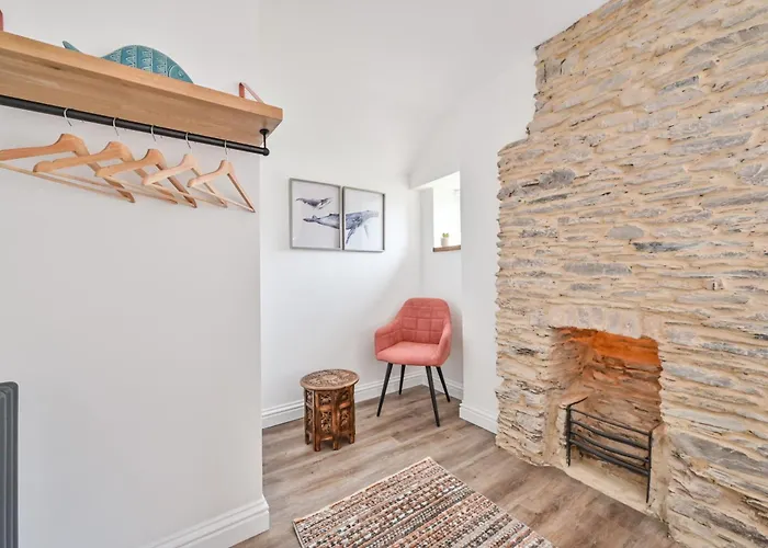 1 Bake Cottage Serenity - Premium Coastal Retreat In Looe, Cornwall