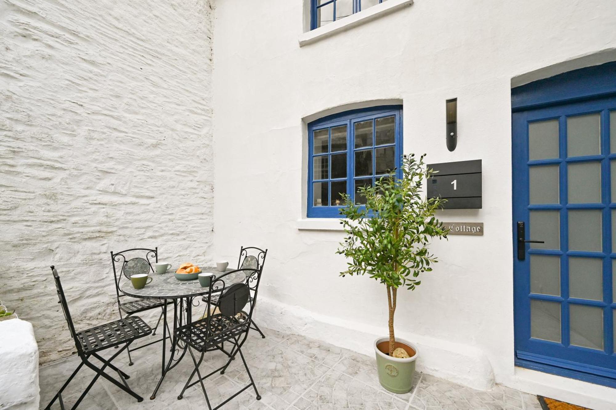 1 Bake Serenity - Premium Coastal Retreat In Looe, Cornwall Looe