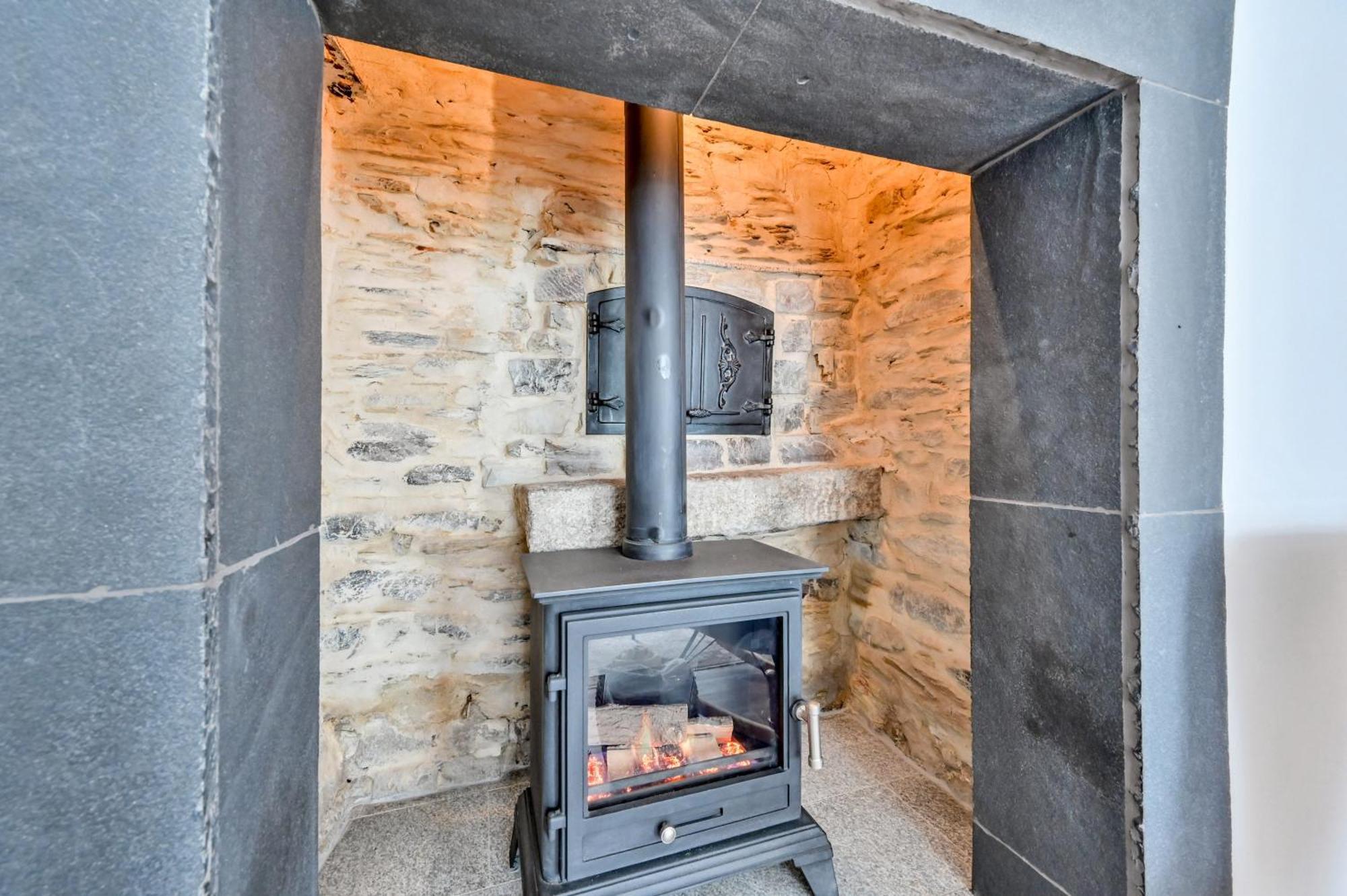 1 Bake Serenity - Premium Coastal Retreat In Looe, Cornwall Looe